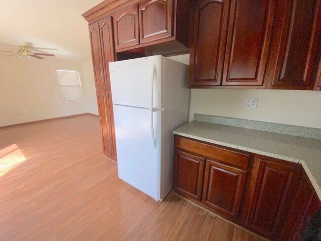 Building Photo - Sparks Two-story House - 4 Bedrooms (Reed ...