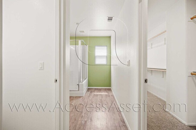 Building Photo - 41278 Winterberry St