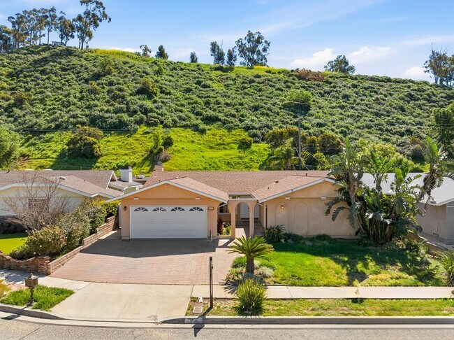 Building Photo - Spacious 4BD 2BA House With Perfect Private Backyard and Solar Panels  in Simi Valley