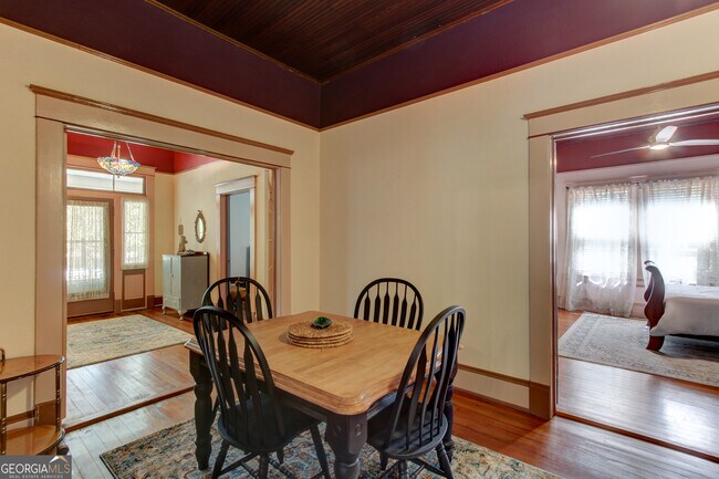 Building Photo - 127 Wilkins Rd