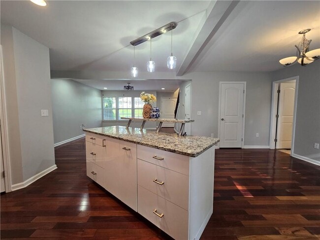 Building Photo - 2616 Boland Dr NE