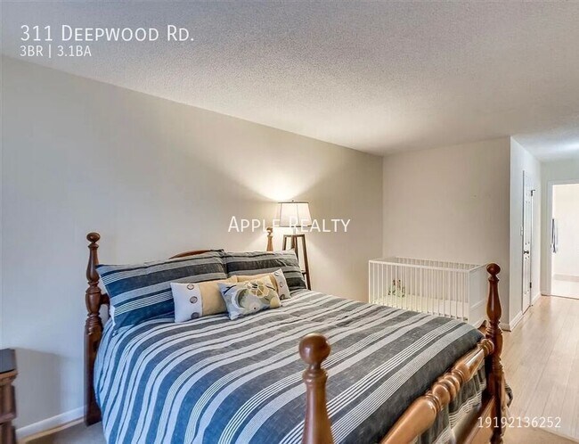 Building Photo - 311 Deepwood Rd