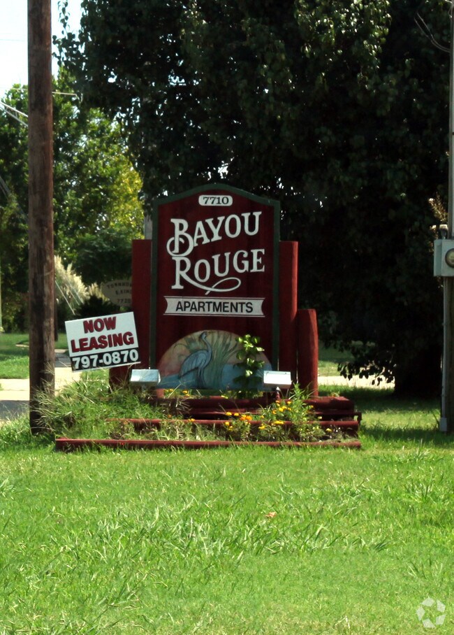 Bayou Rouge Apartments 7710 E Kings Hwy Shreveport LA 71115 Apartment Finder