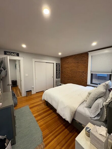 Building Photo - 15 South St