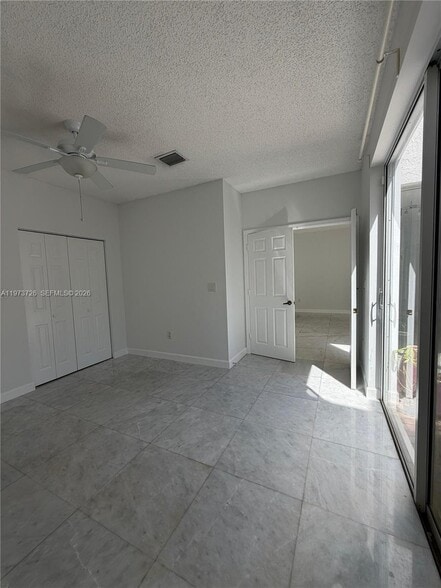 Building Photo - 1534 Weeping Willow Way