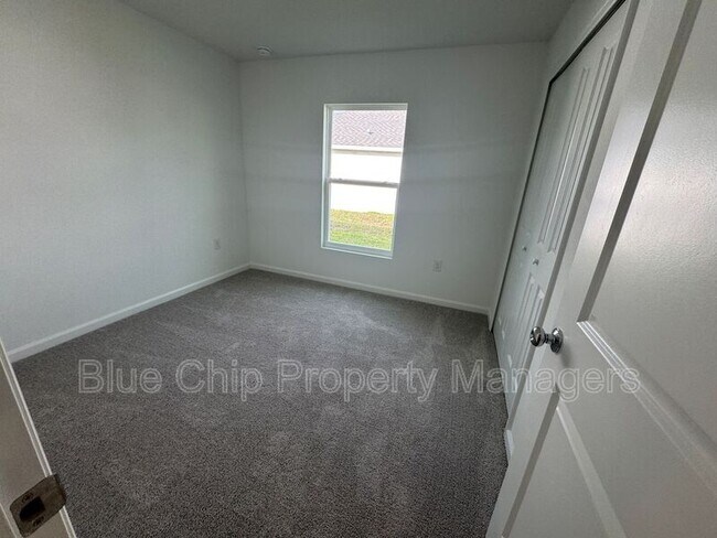 Building Photo - 2295 Green Valley St