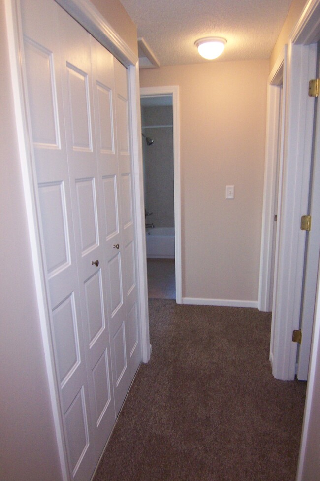 upstairs hall linen closet - 4672 baylor ct