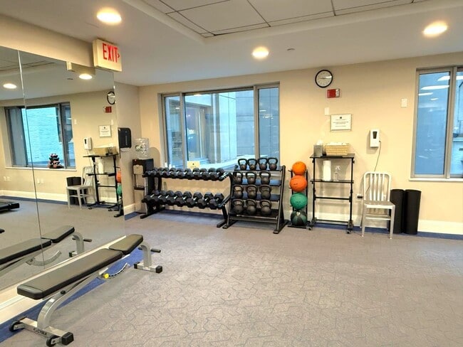 Building Photo - Elegant Back Bay Living in Full-Service Landmark Building