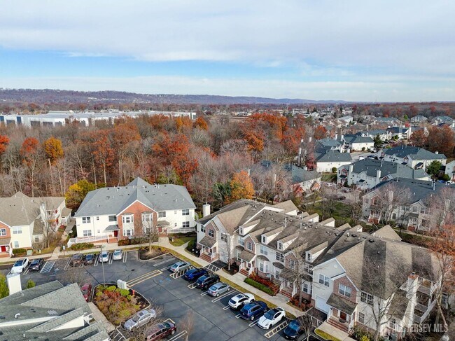 Building Photo - 100 Forest Dr