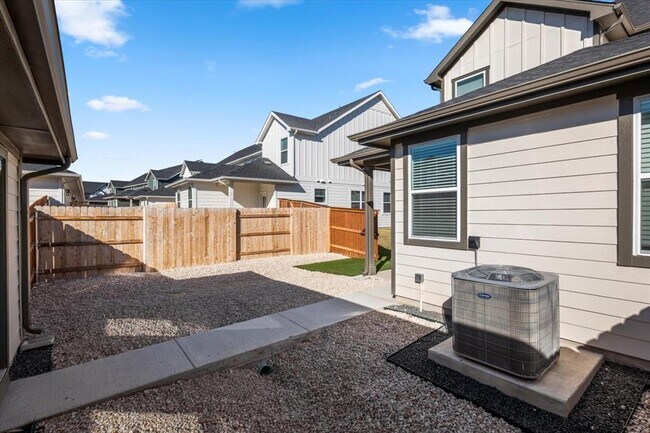 Building Photo - 2520 Ophelia Levi Ln