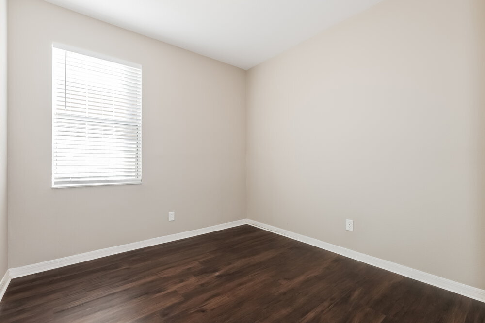 Building Photo - 425 Chimney Rock Dr