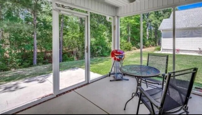Building Photo - 3124 Ivy Lea Dr