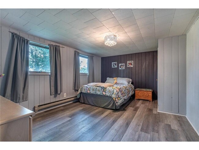 Building Photo - 1409 Hoot Lake Dr