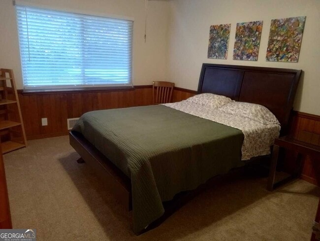 Building Photo - 1224 Poplar Grove Dr NE