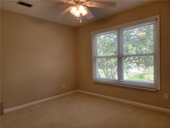 Building Photo - 2790 Suwanee Lakes Trail NW