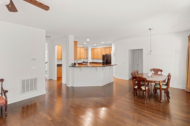 Building Photo - 541 Welsh Partridge Cir
