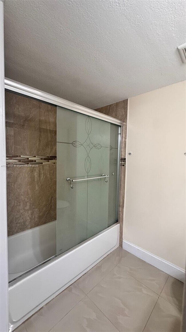 Building Photo - 15610 SW 80th St