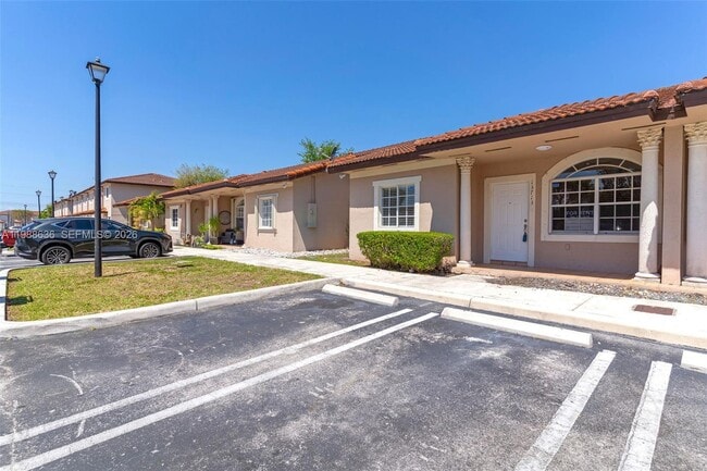 Building Photo - 13713 SW 170th Terrace