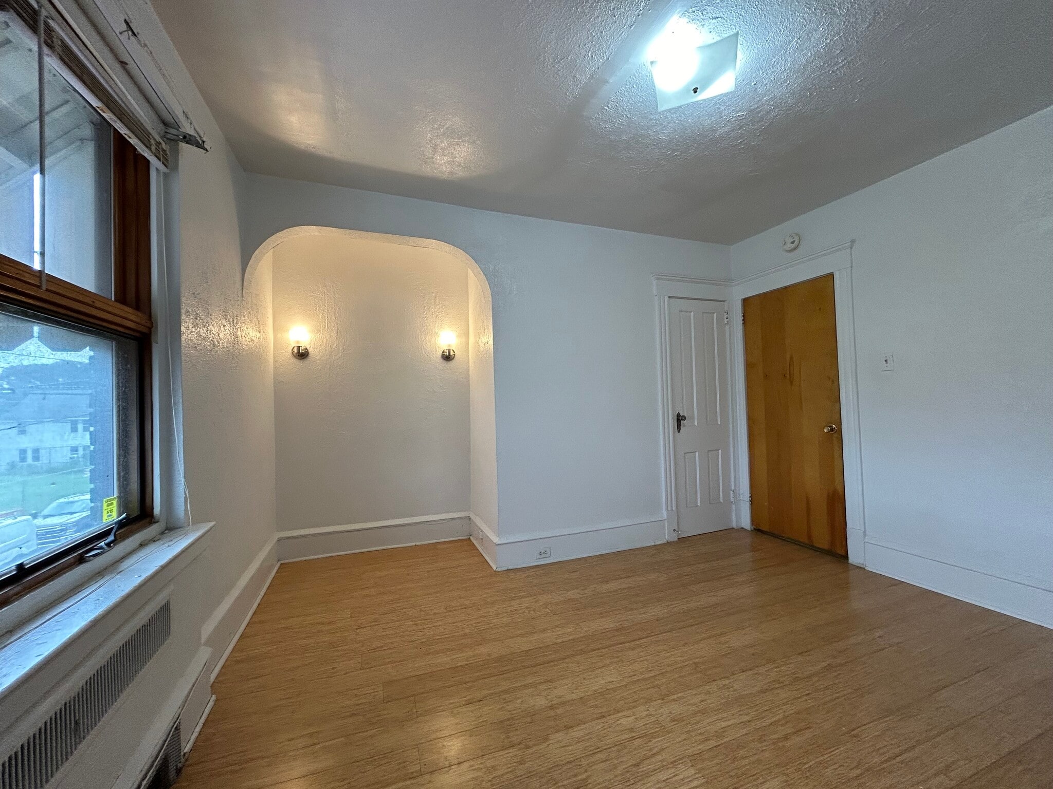 Bedroom1 p1 - 193 Zerby Ave