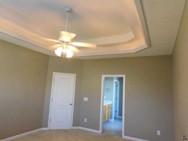 Building Photo - 1307 Loudon Hill Dr