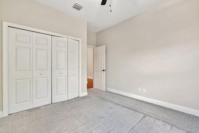 Building Photo - 4559 Cadiz Cir