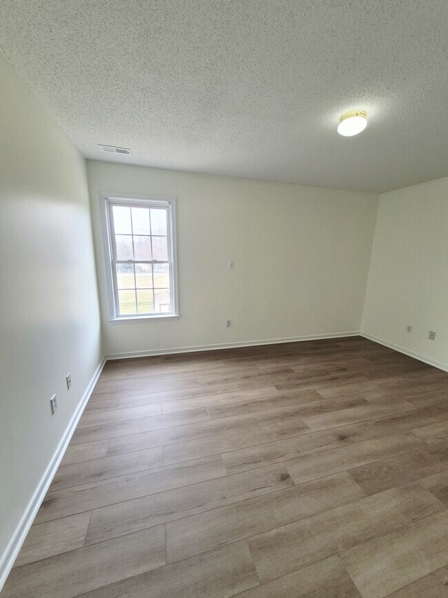 Building Photo - 7221 Oakmere Ct