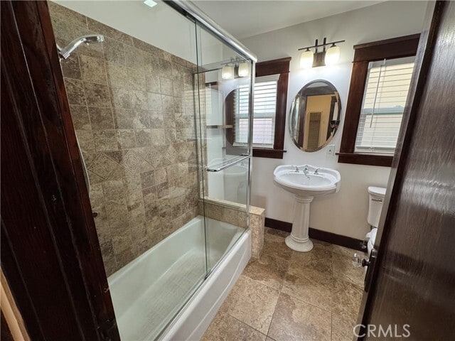 Building Photo - 428 W 40th St