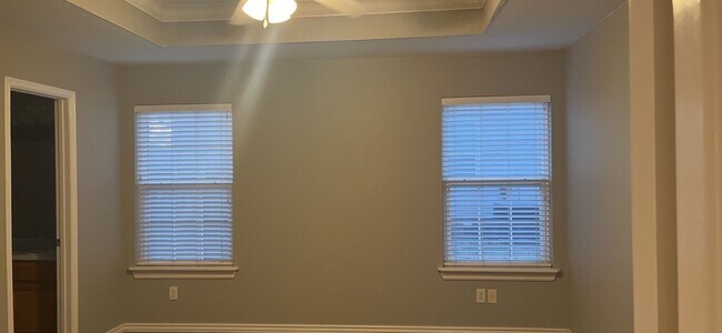 Building Photo - Great Location in Bentonville!