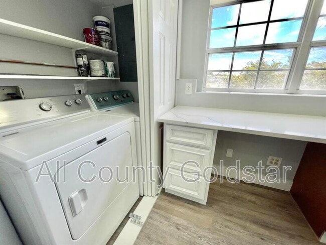 Building Photo - 162 Ott Cir