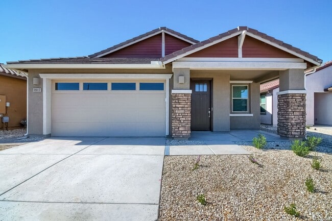 Building Photo - 8917 W Palo Verde Dr