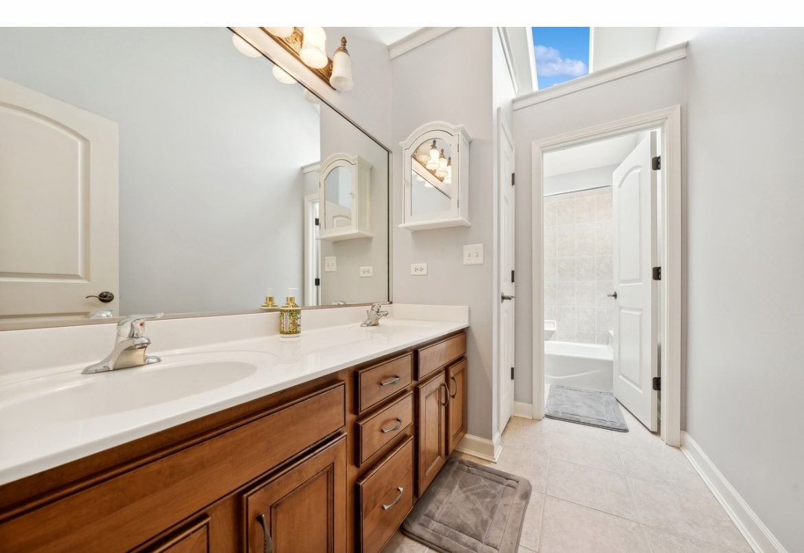 Building Photo - 2227 Spartina Rd