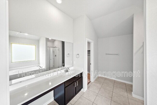 Building Photo - 5410 Coral Valley