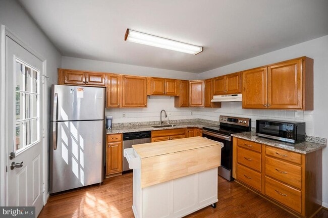 Building Photo - 4683 Joanna Ct