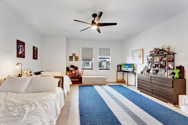 Building Photo - 8125 Crystal Downs Ave