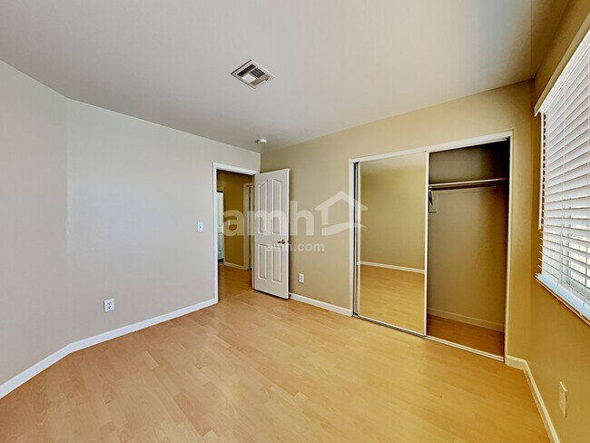 Building Photo - 3719 Morning Canyon Ct