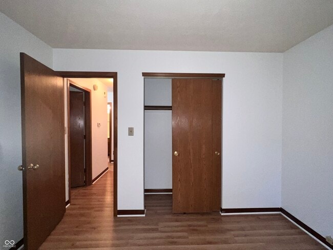 Building Photo - 4923 Peony Pl