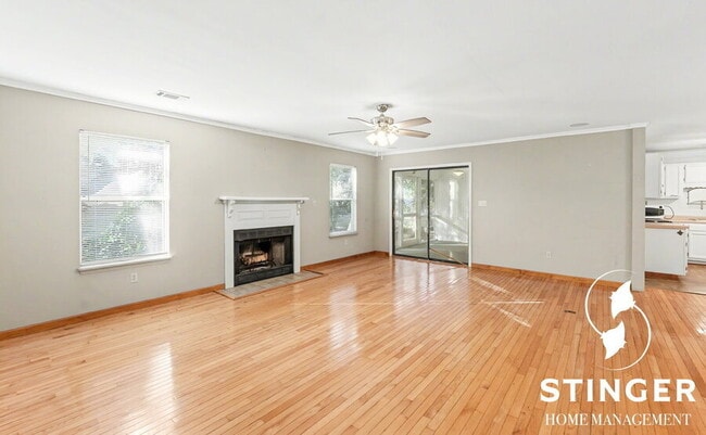 Building Photo - 3 Hilda Ave