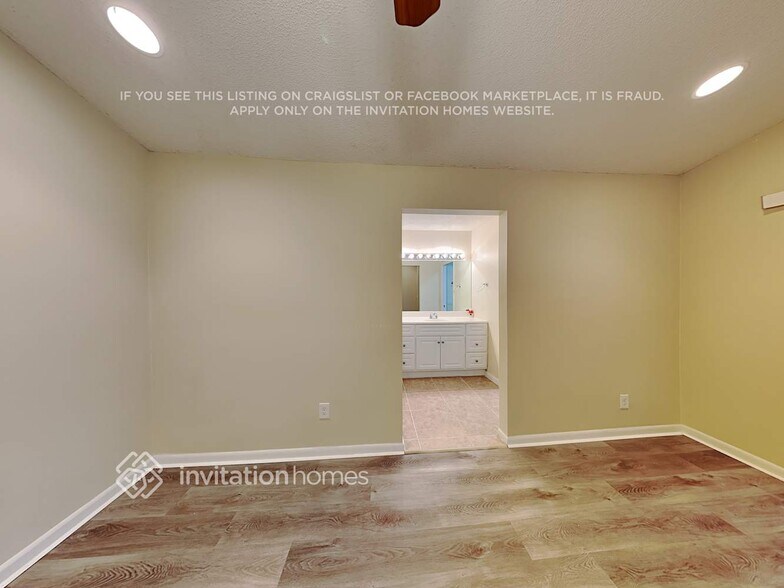 Building Photo - 2240 Tallahassee