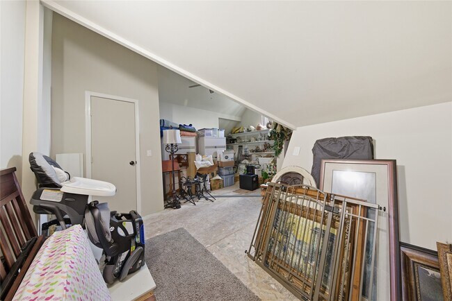 Building Photo - 24218 Calico Trace Ln