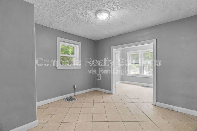 Building Photo - 3614 Pennsylvania Ave