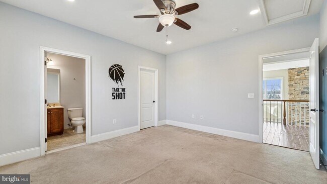 Building Photo - 178 Pratt Ln