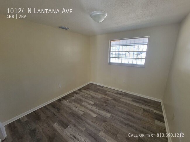 Building Photo - Renovated Tampa Home