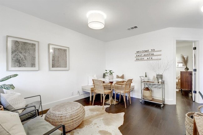 Building Photo - 2901 Glen Rae St