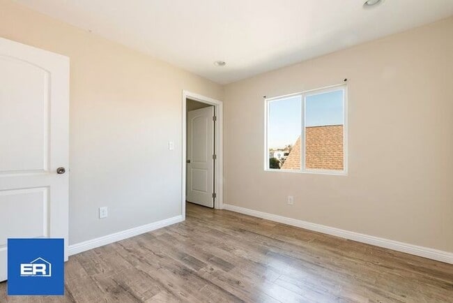 Building Photo - 3 Bed Home in Los Angeles CA for Rent 90033 Garage Available