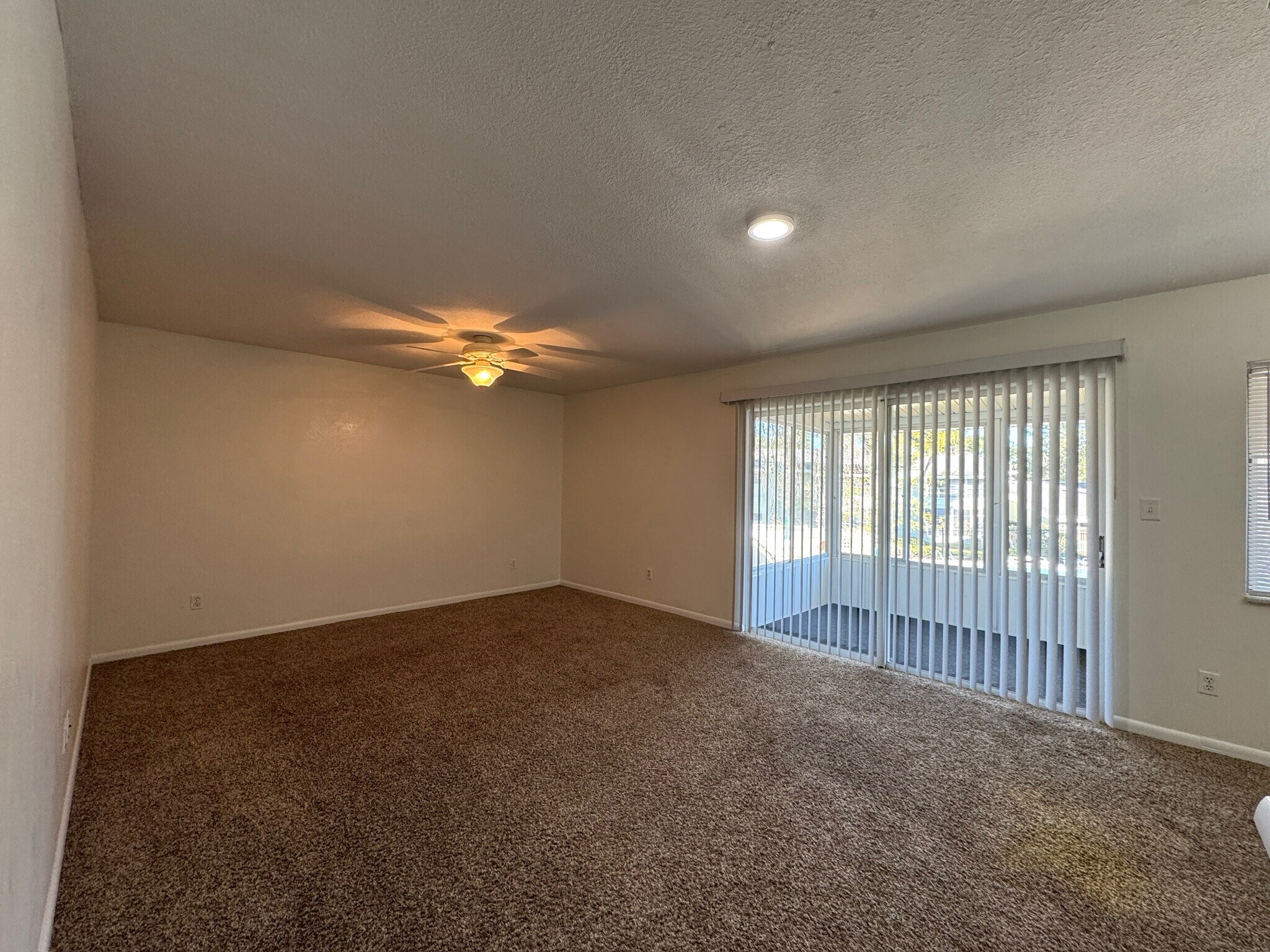 Living room - 568 Bahia Cir