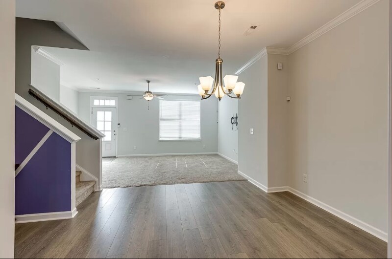 Building Photo - 204 Kinsale Dr