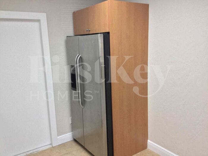 Building Photo - 16410 NW 20th Ave