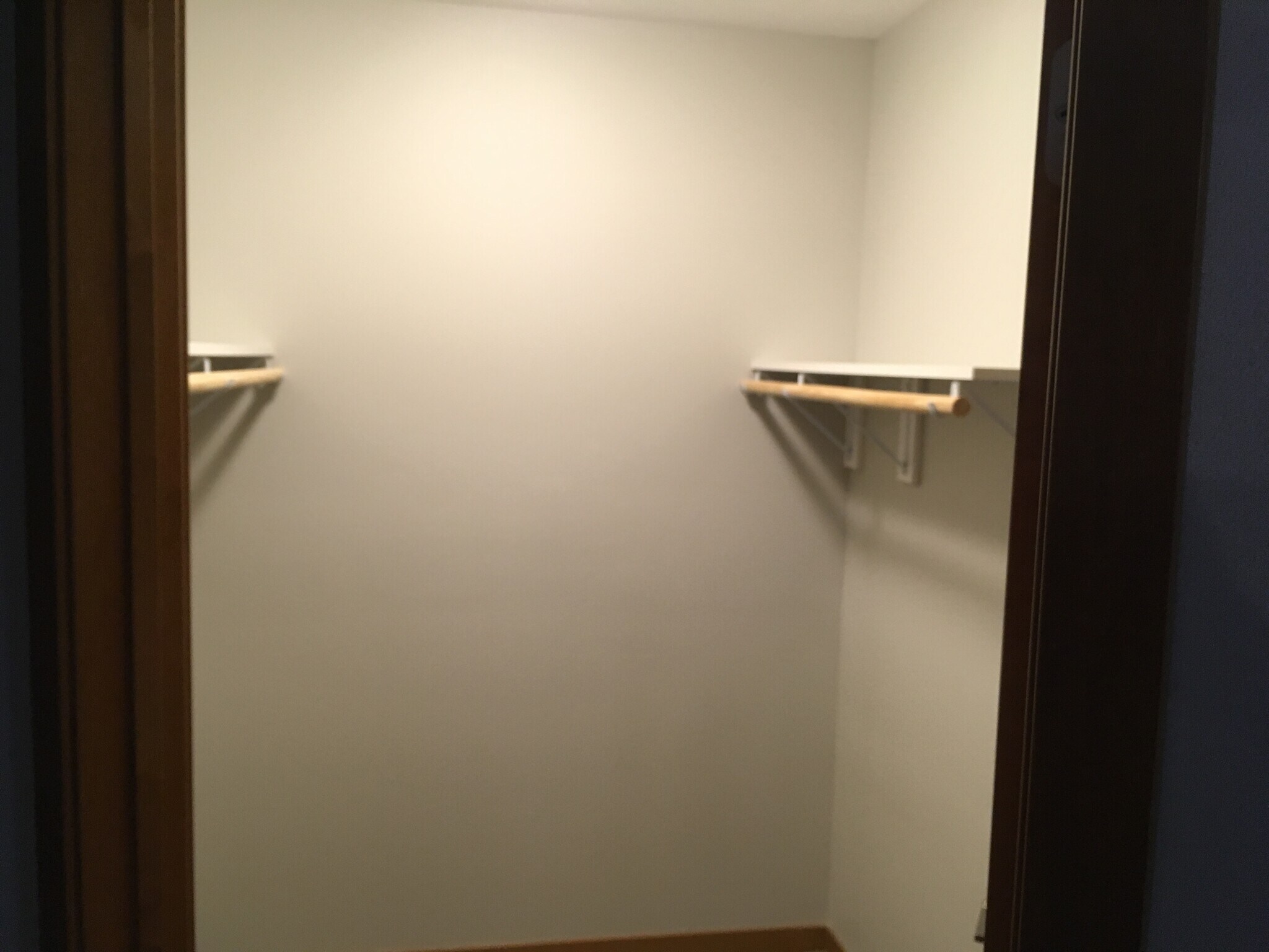 Walk In Closet - 625 N Segoe Rd