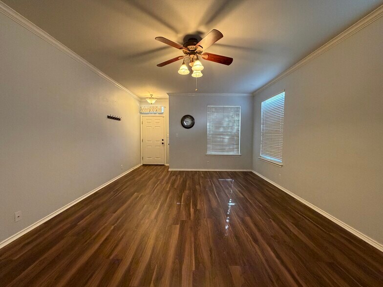 Building Photo - 5311 Argyle Way