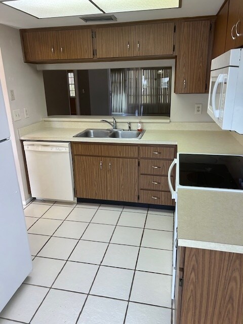 Building Photo - 3823 Teeside Dr